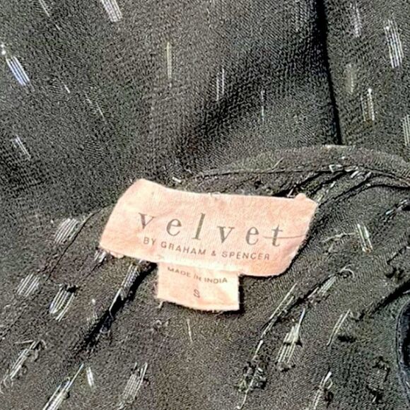 VELVET by Graham and Spencer Black & Silver Blouse - Picture 5 of 8